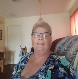 Meet your Posher, Patsy